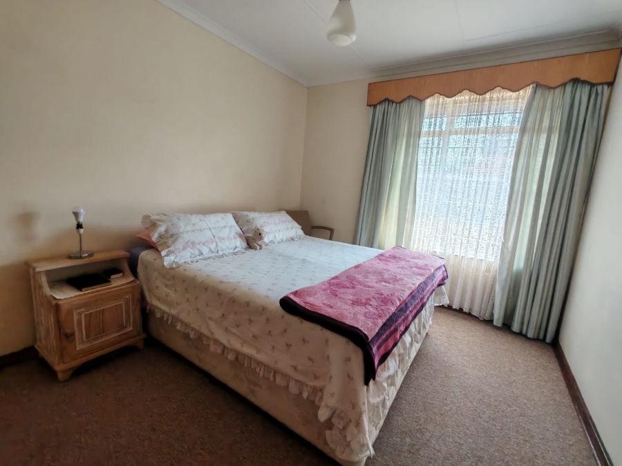 5 Bedroom Property for Sale in Sasolburg Ext 10 Free State